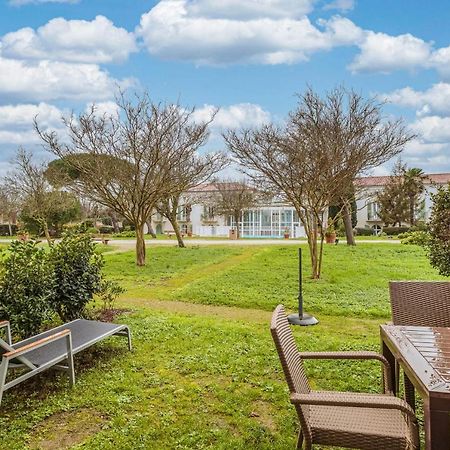 Studio Martin - Welkeys Saint-Martin-de-Re Bagian luar foto